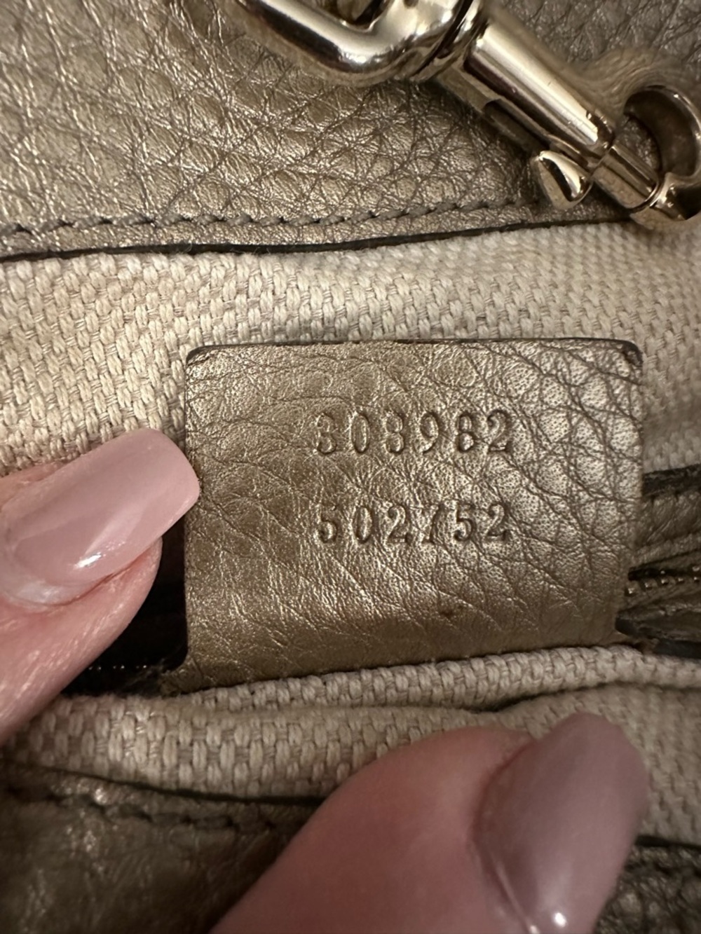 Gucci Metallic Taupe Soho Leather Shoulder Bag - Picture 7 of 8